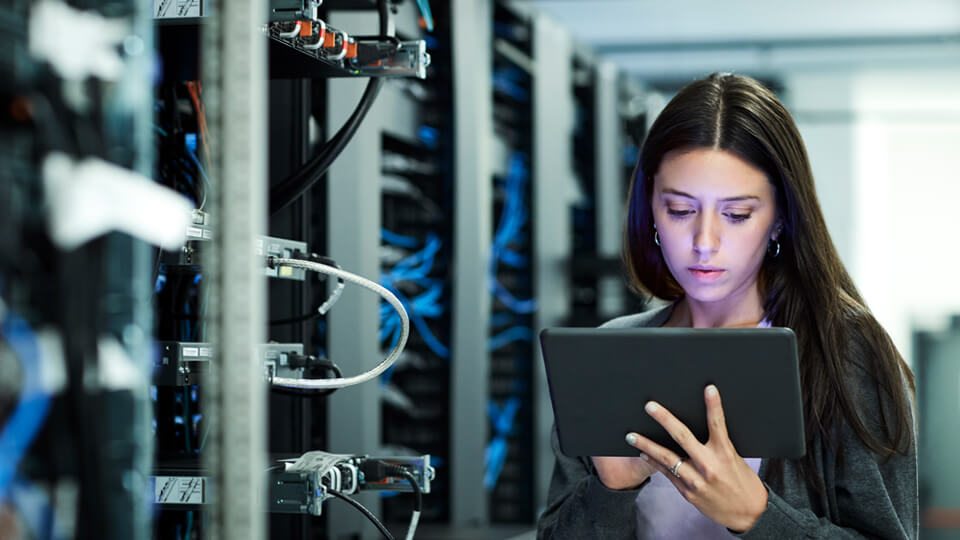 3 benefits of moving the LIS or LIMS to the Cloud | Clinisys Laboratory ...