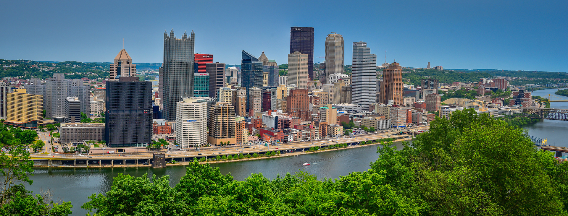 Pittsburg PA skyline